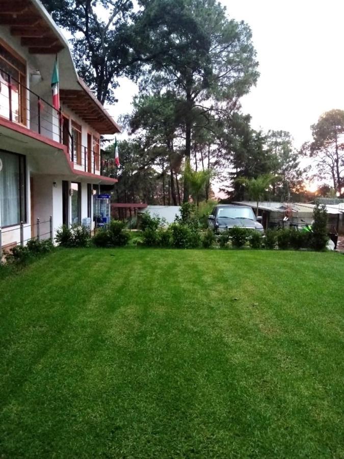 Hotel San Carlos Valle de Bravo Esterno foto