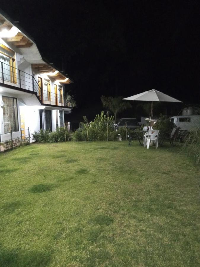Hotel San Carlos Valle de Bravo Esterno foto